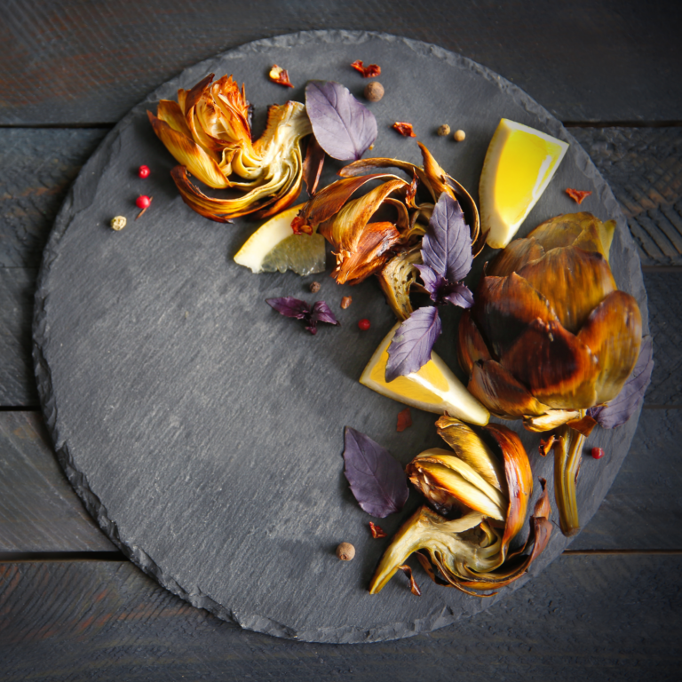 Image d'un plat gastronomique, avec un joli dressage pour illustrer des plats raffinés à faire à la maison